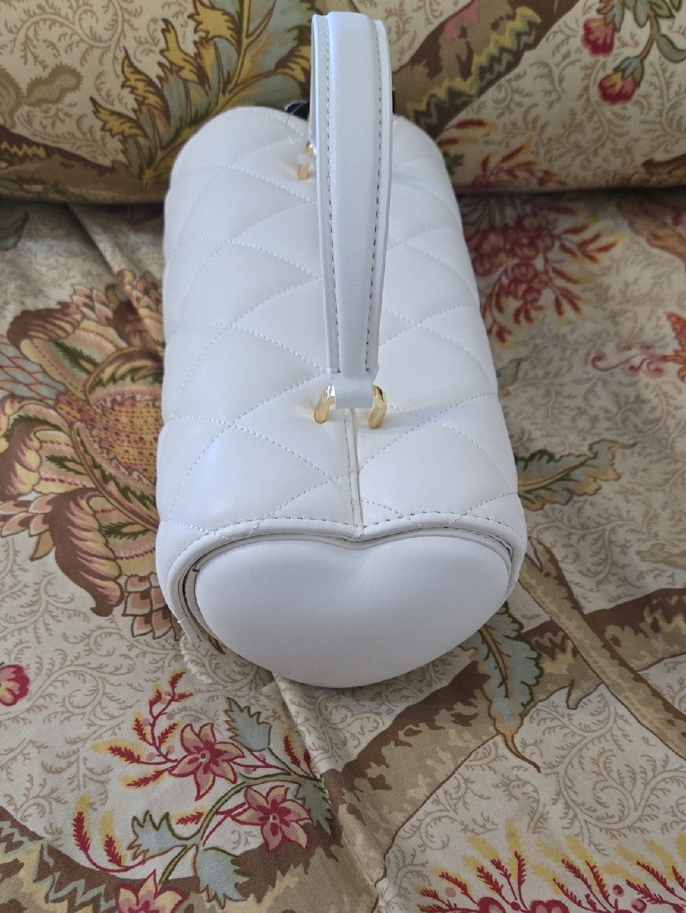 Kate Spade Quilted Leather Purse Maringue/Off White Heart to Heart Purse NWT - Picture 2 of 3